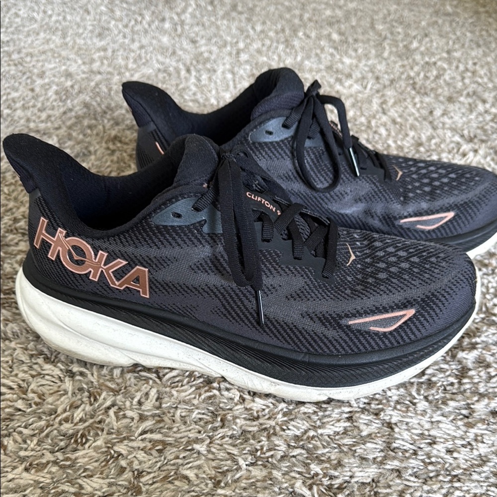 Hoka Black Athletic Shoes with Cushioned Sole and Breathable Mesh